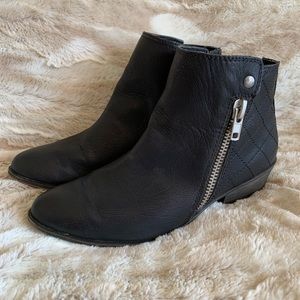 Madden Girl Zip-Up Ankle Boots